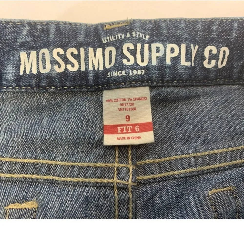 Mossimo supply CO. Bermuda shorts sz 9